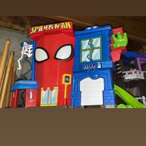 Spider-Man play house